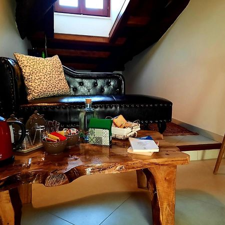 Amaranto99 Bed and Breakfast LʼAquila Buitenkant foto