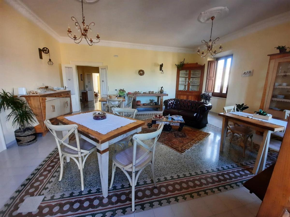 Amaranto99 Bed and Breakfast LʼAquila Buitenkant foto