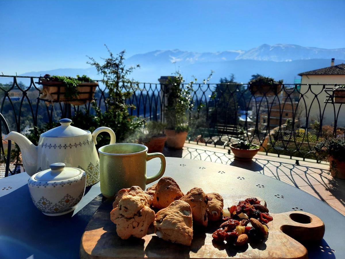 Amaranto99 Bed and Breakfast LʼAquila Buitenkant foto