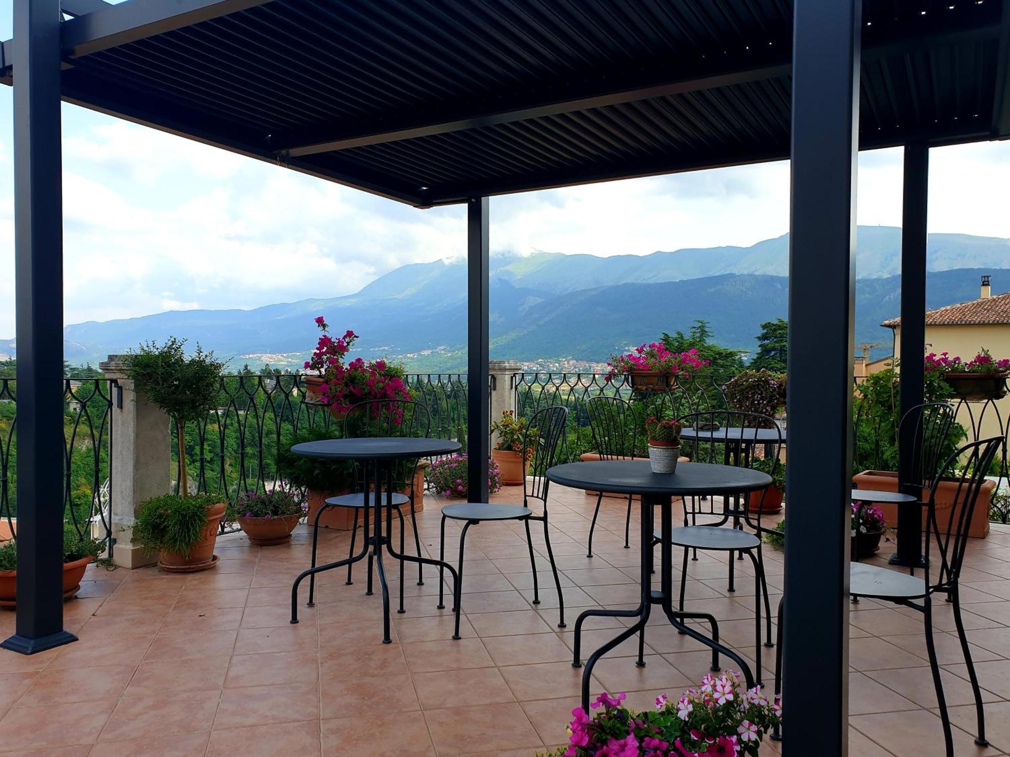 Amaranto99 Bed and Breakfast LʼAquila Buitenkant foto